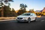 Buick Regal TourX 2017 года (NA)